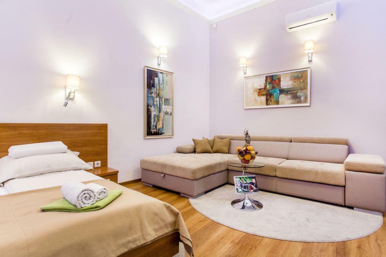 Downtown Design Flat Budapeste Exterior foto